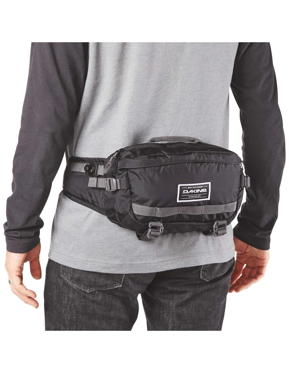 Sacoche Dakine Hot Laps 5l Black 7 Sacoche Dakine Hot Laps 5l Black – Image 5